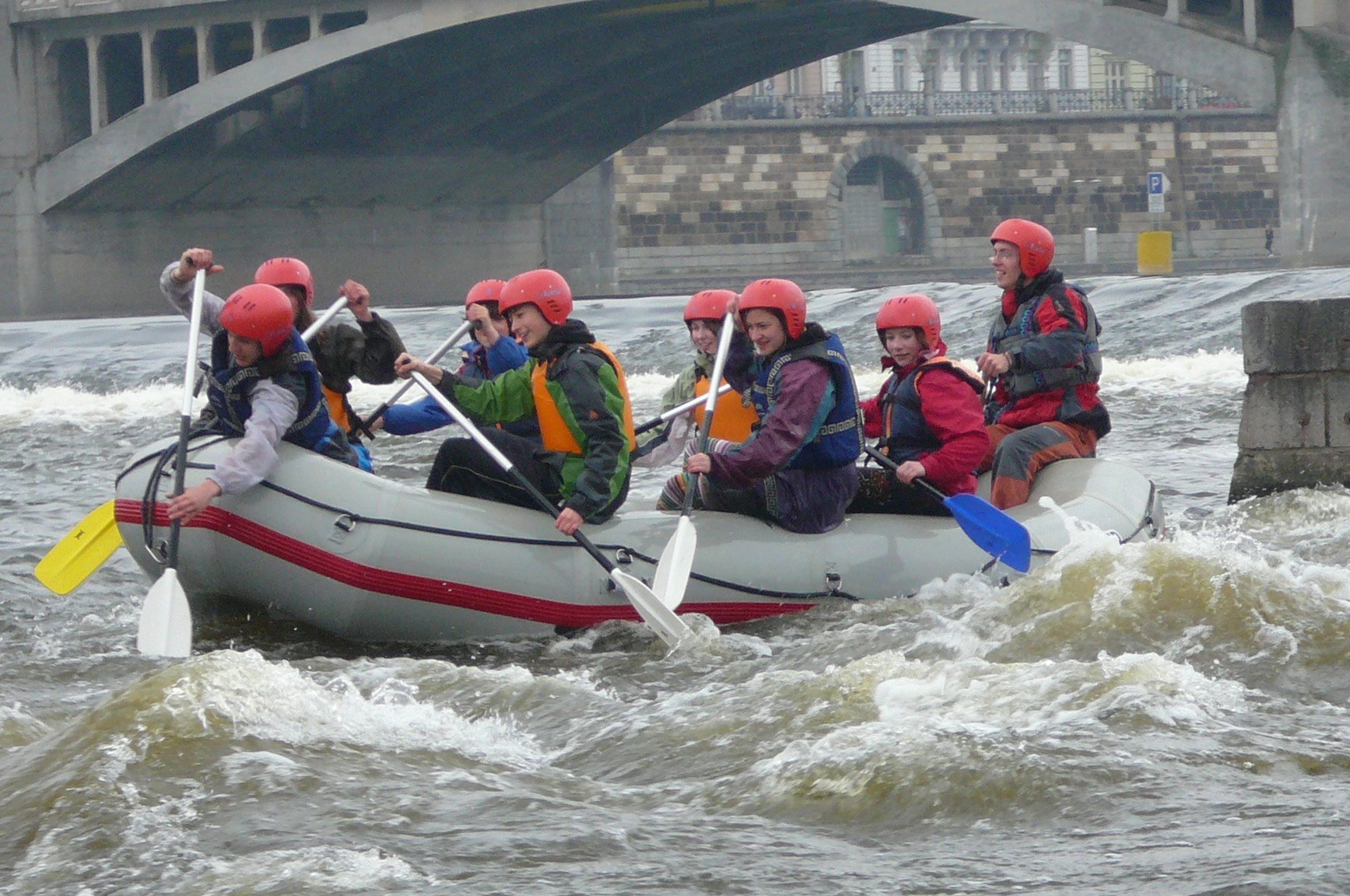 CAL 2008 04 Studna jez za vecera septa 35